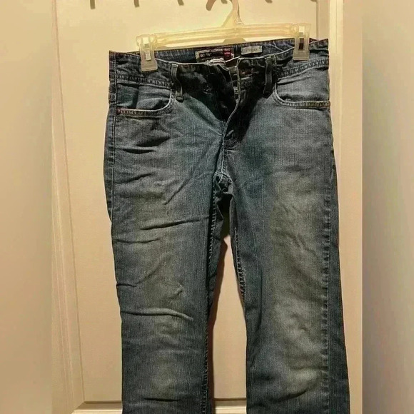 Old Navy Low Rise Boot Cut Size 2 Jeans - Picture 9 of 11